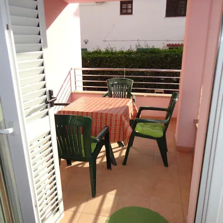 Apartment Nora Zadar