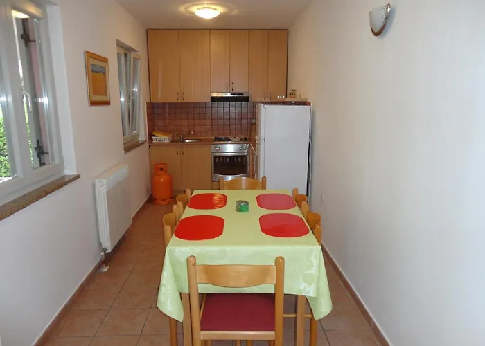Apartament Nora *